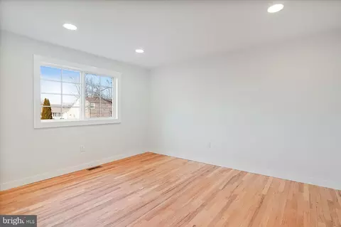 47 Eardley Rd, Edison, NJ 08817 photo 23