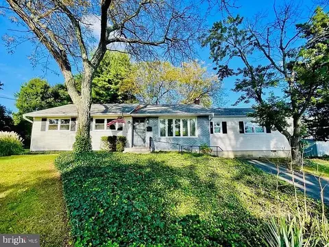 32 Beebe Ave, Spotswood, NJ 08884