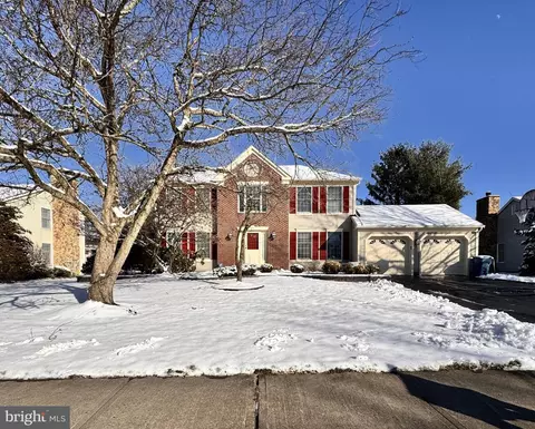 70 Franklin Dr, Plainsboro, NJ 08536