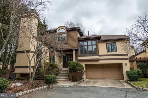 309 Sayre Dr, Princeton, NJ 08540