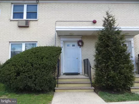 402 Cranbury Rd U, East Brunswick, NJ 08816
