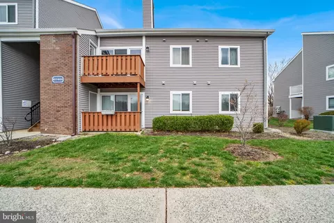 8017 Tamarron Dr, Plainsboro, NJ 08536