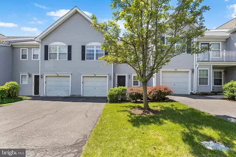 503 Somerset Ct, Princeton, NJ 08540