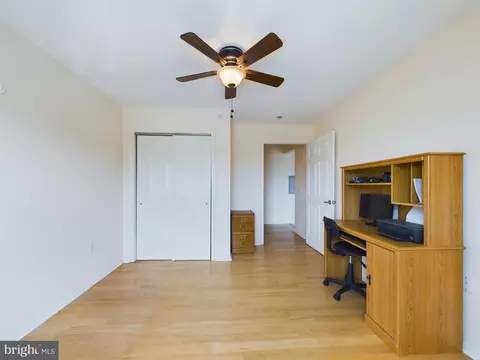 Bedroom - 77 Liddle Ave, Edison, NJ 08837 photo 3 of 3