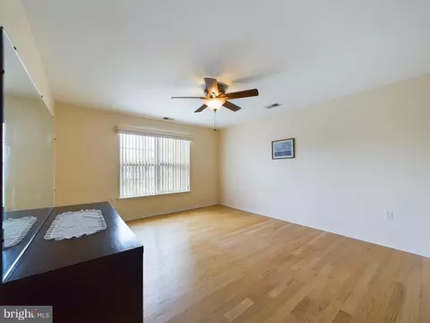 Bedroom - 77 Liddle Ave, Edison, NJ 08837 photo 1 of 3