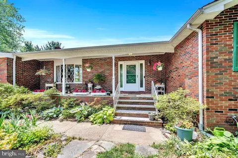 339 Gravel Hill Rd, Monroe Township, NJ 08831