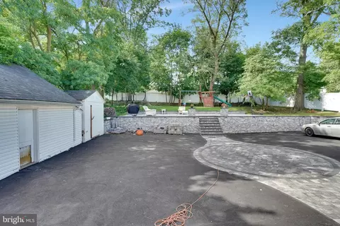 Exterior - 175 Union Ave, Middlesex, NJ 08846 photo 3 of 9