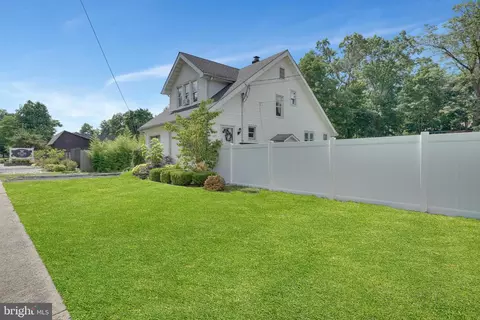 Exterior - 175 Union Ave, Middlesex, NJ 08846 photo 1 of 9