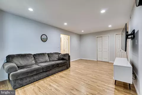 53 Boulder Dr, Edison, NJ 08817 photo 17