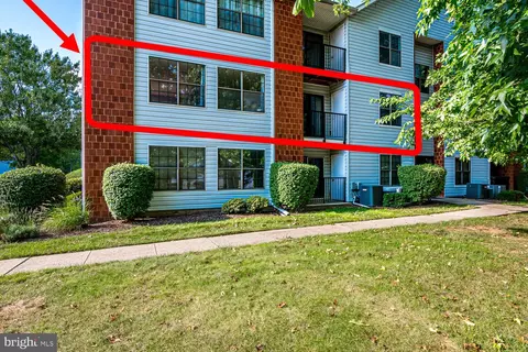 53 Boulder Dr, Edison, NJ 08817 photo 6