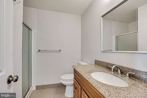53 Boulder Dr, Edison, NJ 08817 photo 26