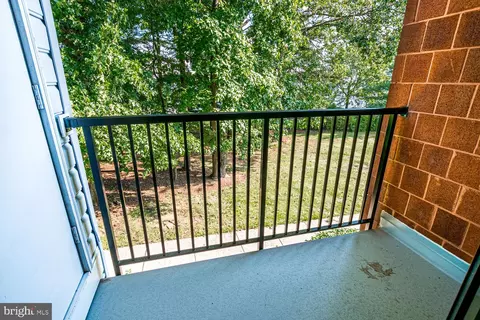 53 Boulder Dr, Edison, NJ 08817 photo 20