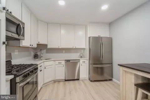 57 Brighton Way, North Brunswick, NJ 08902