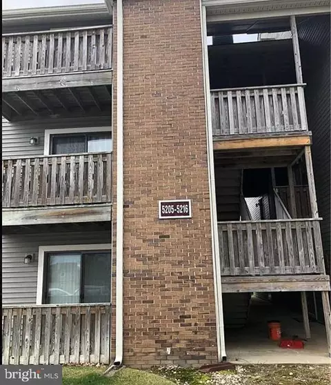 5205 Ravens Crest Dr, Plainsboro, NJ 08536