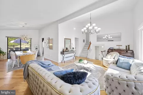694 Ridge Rd, Monmouth Junction, NJ 08852