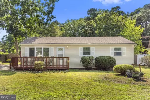 232 Green St, Old Bridge, NJ 08857