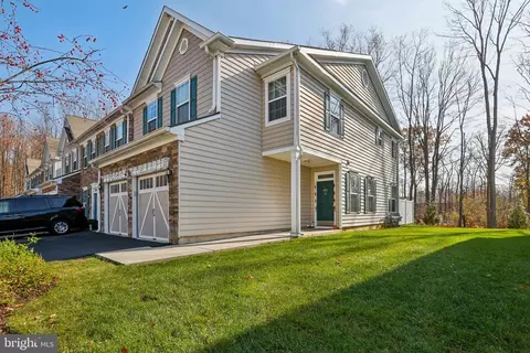 401 Manning Ct, Monmouth Junction, NJ 08852