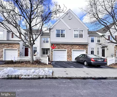 1903 Dahlia Cir, Dayton, NJ 08810