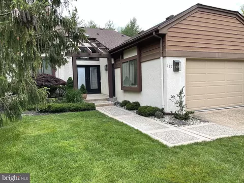 187 Sayre Dr, Princeton, NJ 08540