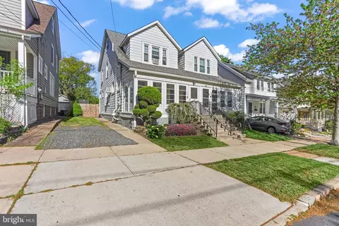 307 S 4th Ave, Highland Park, NJ 08904