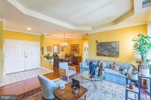 2118 Windrow Dr, Princeton, NJ 08540