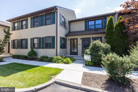 50 Prosepct St #09, Metuchen, NJ 08840