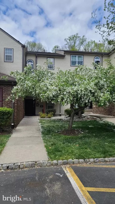 6232 Cedar Ct, Monmouth Junction, NJ 08852