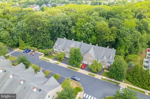 8 Amber Dr, Old Bridge, NJ 08857