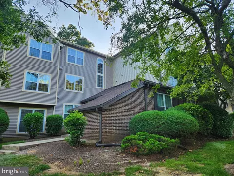 4131 Bayberry Ct, Monmouth Junction, NJ 08852