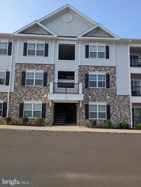 1138 Vanderbergh Blvd, Monroe Township, NJ 08831