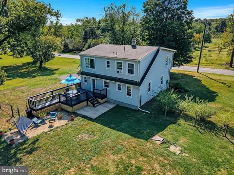 254 Friendship Rd, Cranbury, NJ 08512