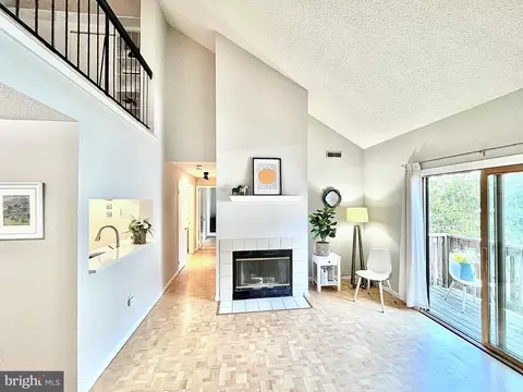 5218 Ravens Crest Dr, Plainsboro, NJ 08536