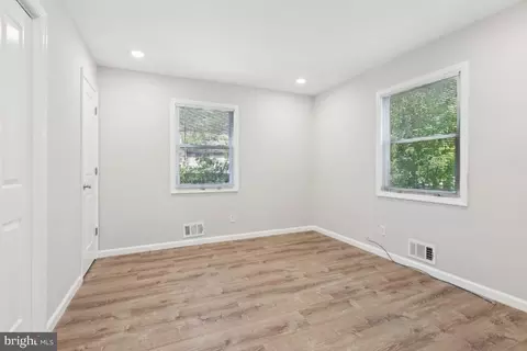 Other - 5 Waverly Dr E, Edison, NJ 08817 photo 4 of 7