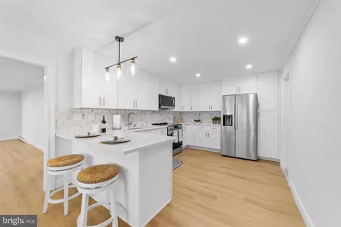 235 A Vernon Rd, Monroe Township, NJ 08831