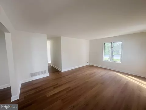 24 Pullman, Dayton, NJ 08810 photo 17