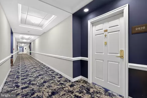 2428 Windrow Dr, Princeton, NJ 08540