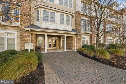 2302 Cedar Village Blvd, East Brunswick, NJ 08816