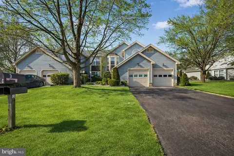 3 A Spaulding Dr, Monroe Township, NJ 08831