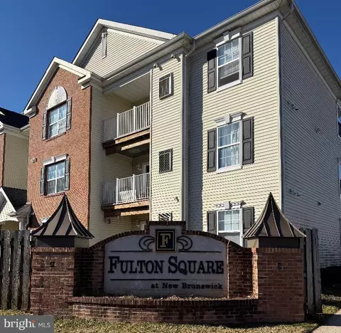 1311 Fernwood Ct, New Brunswick, NJ 08901