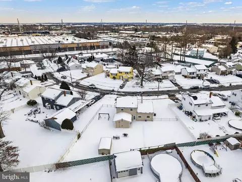 View/Area - 10 Magee Rd, Edison, NJ 08817 photo 4 of 7