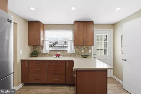 Kitchen - 10 Magee Rd, Edison, NJ 08817 photo 1 of 4