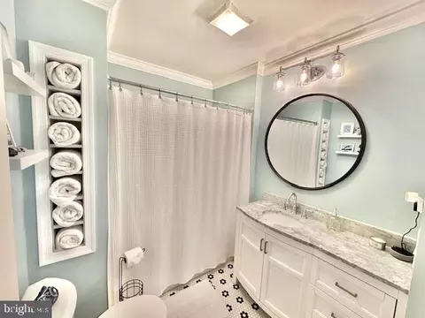 8 Willow Ct, Parlin, NJ 08859 photo 19