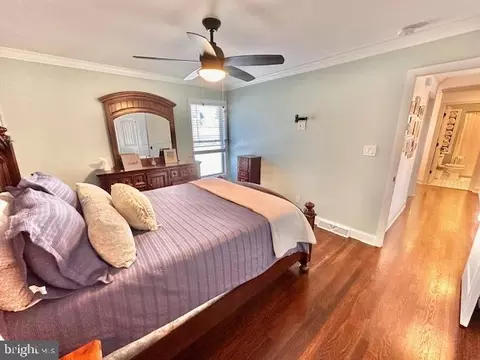 8 Willow Ct, Parlin, NJ 08859 photo 18