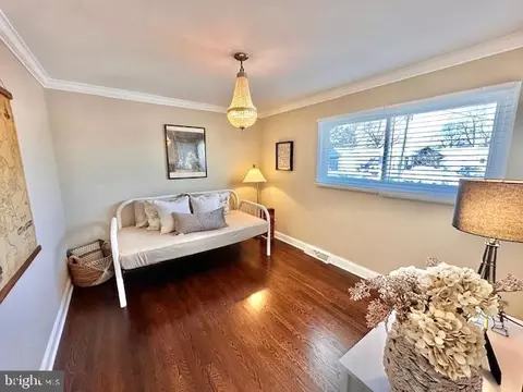 8 Willow Ct, Parlin, NJ 08859 photo 22