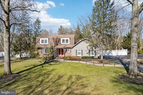 23 Douglass Dr, Princeton, NJ 08540