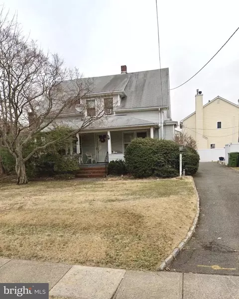 496 Grove Ave, Edison, NJ 08820