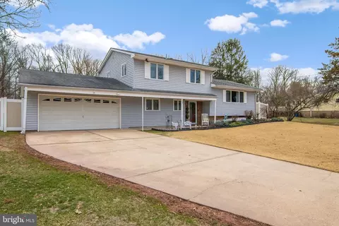 85 Mitchell Ave, Piscataway, NJ 08854