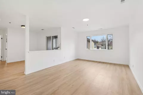 1304 Sayre Dr, Princeton, NJ 08540