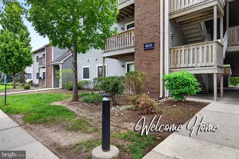 805 Ravens Crest Dr, Plainsboro, NJ 08536