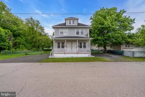 28 Victoria Ave, Spotswood, NJ 08884